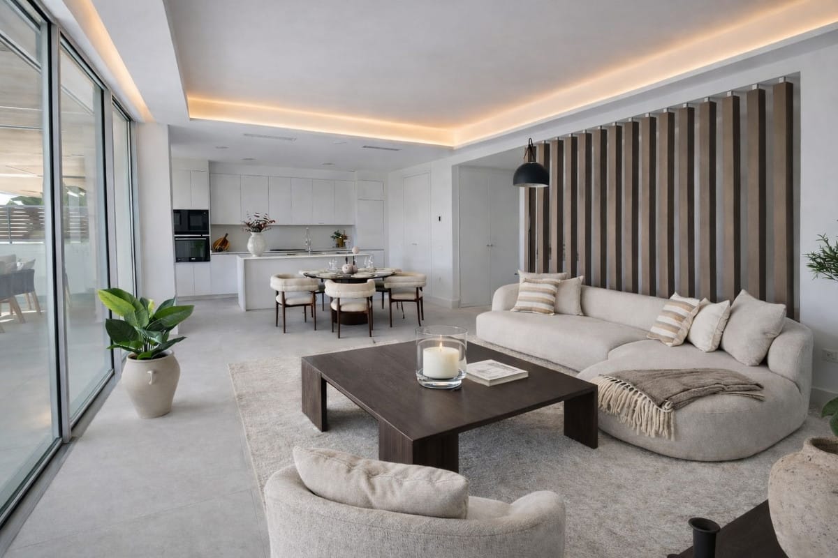 4 bedroom Apartment For Sale
