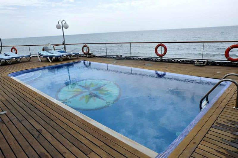 6 bedroom Villa For Sale