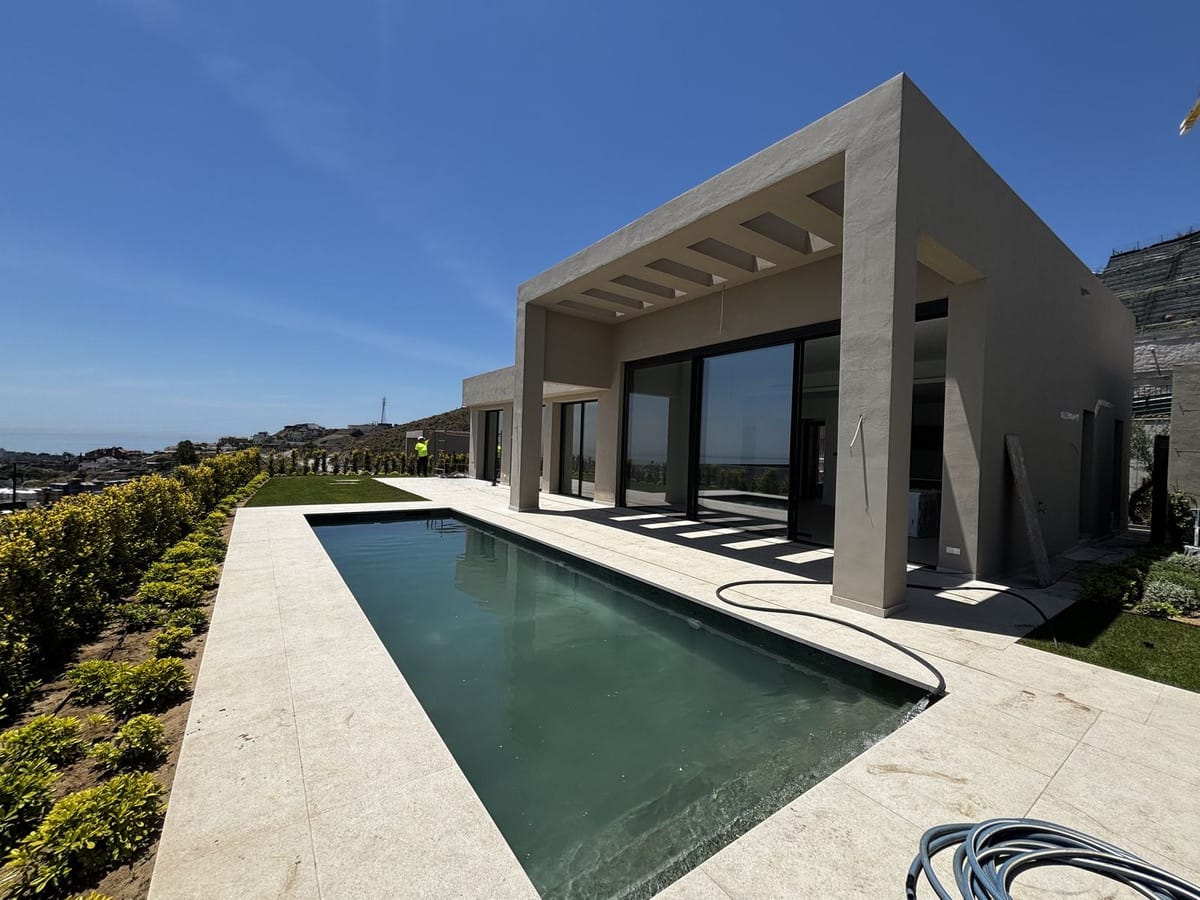 3 bedroom Villa For Sale