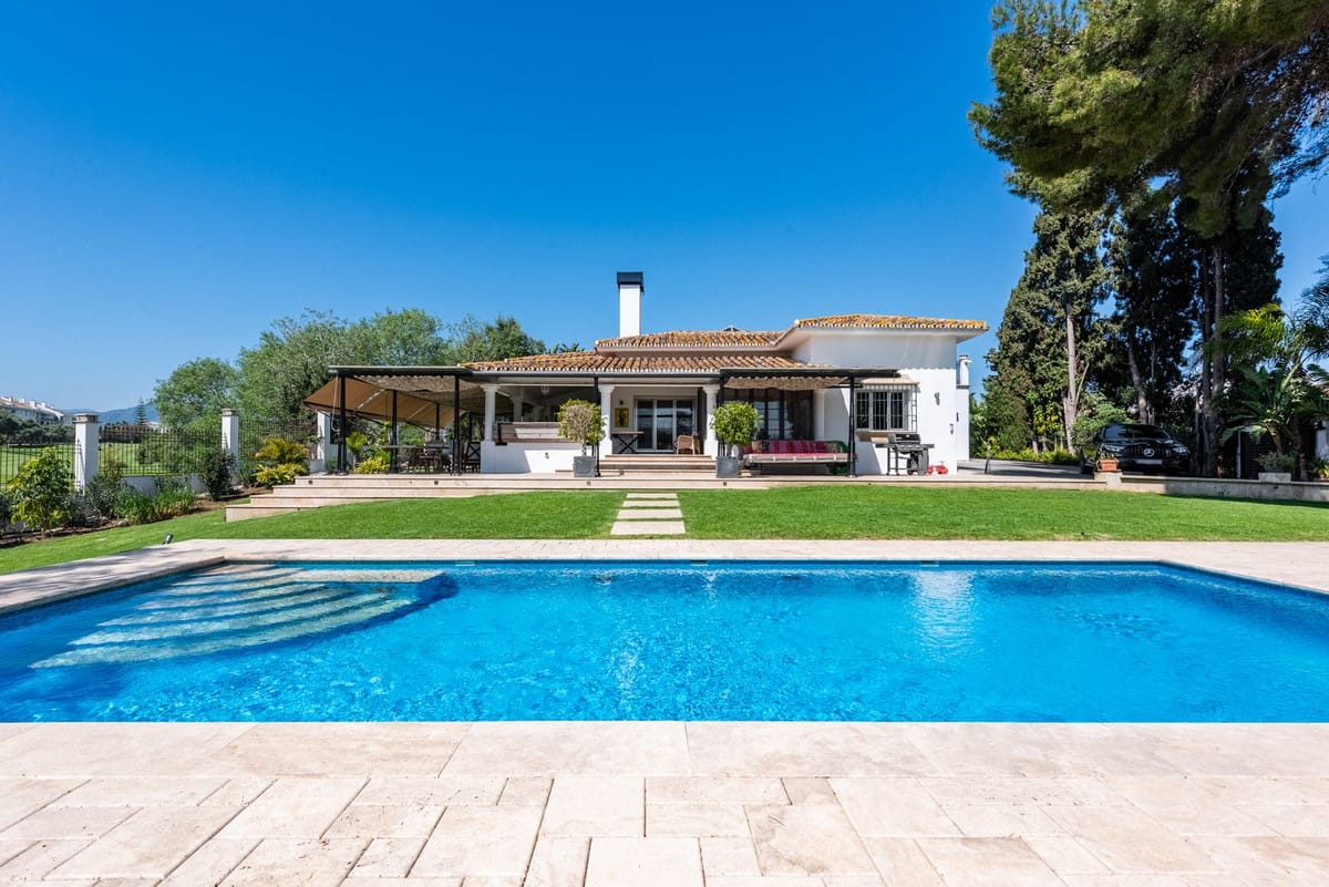 4 bedroom Villa For Sale