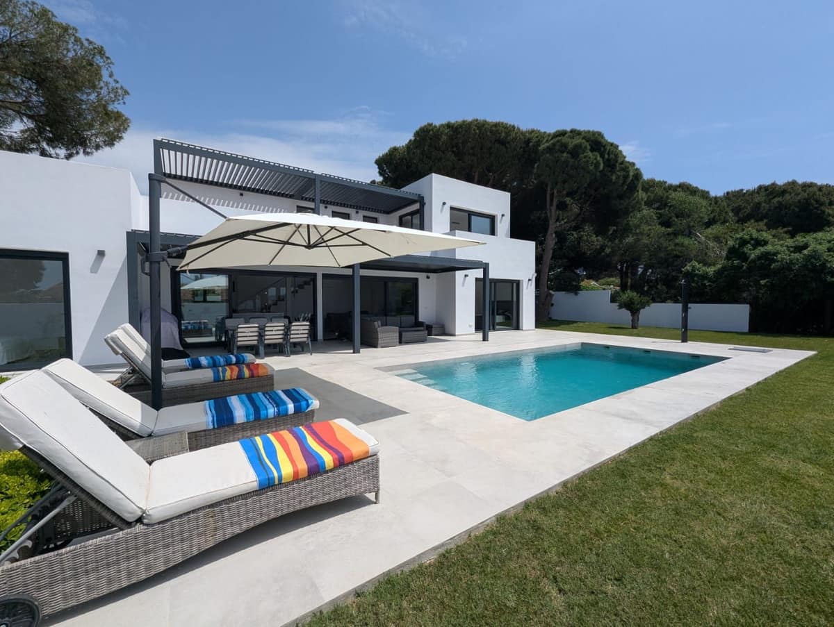 3 bedroom Villa For Sale