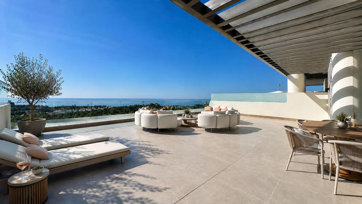 3 bedroom Apartment For Sale