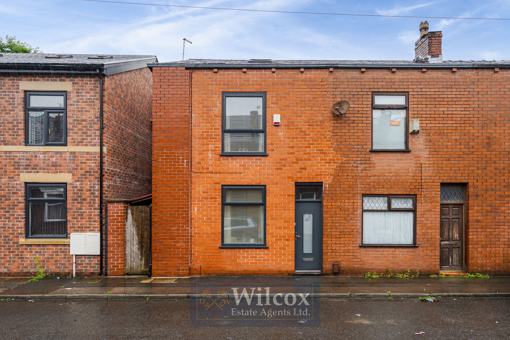 2 bedroom Terraced House Under Offer