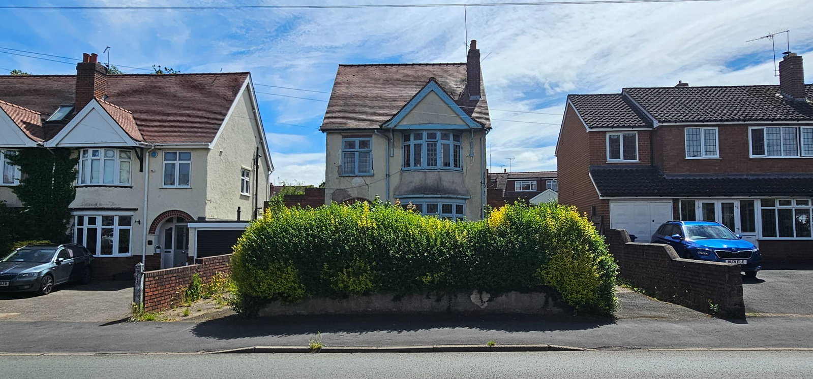 3 bedroom Detached house Under Offer