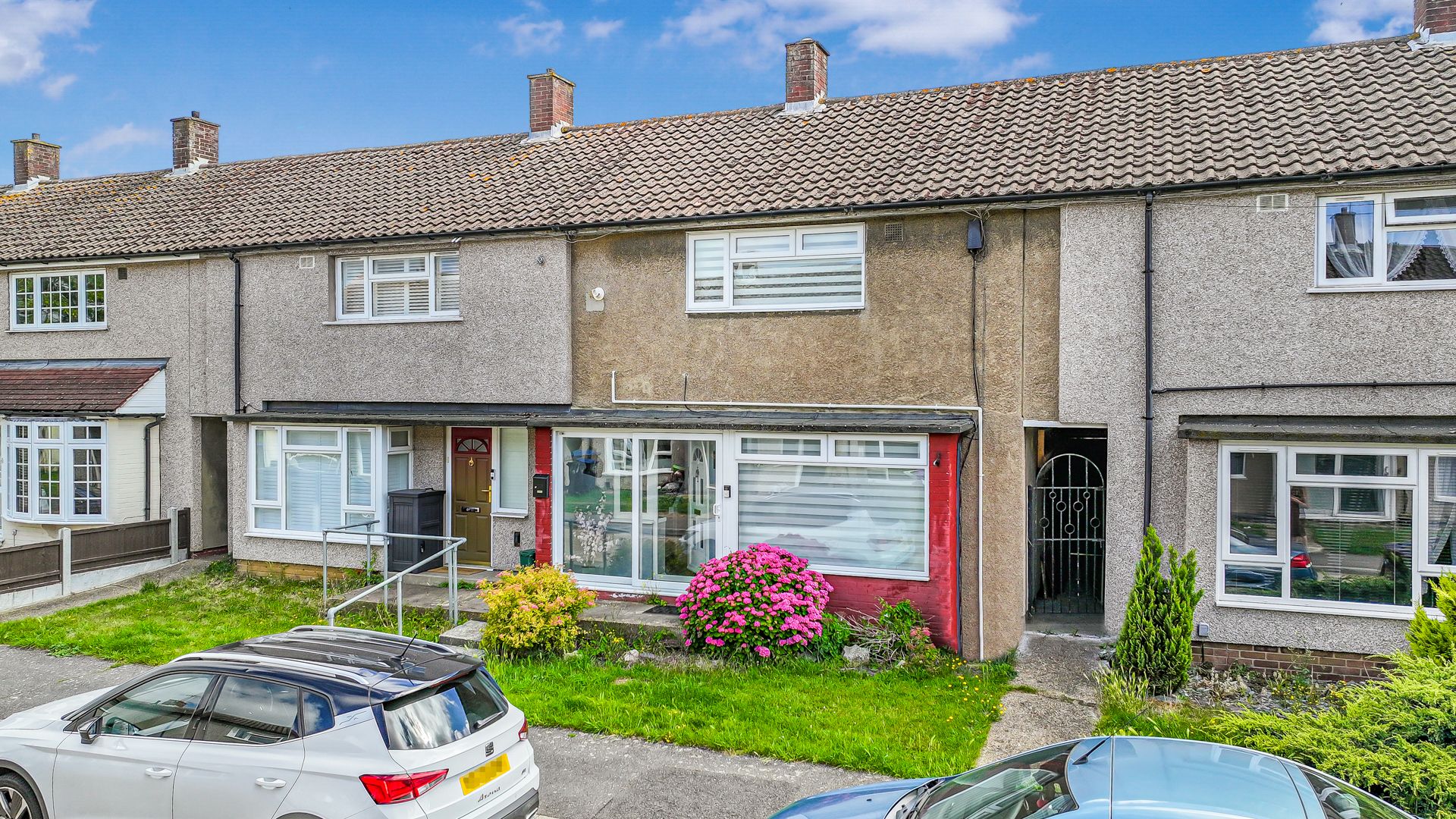 3 bedroom Terraced House Under Offer