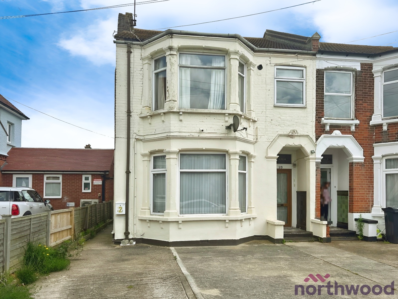 1 bedroom Flat To Let