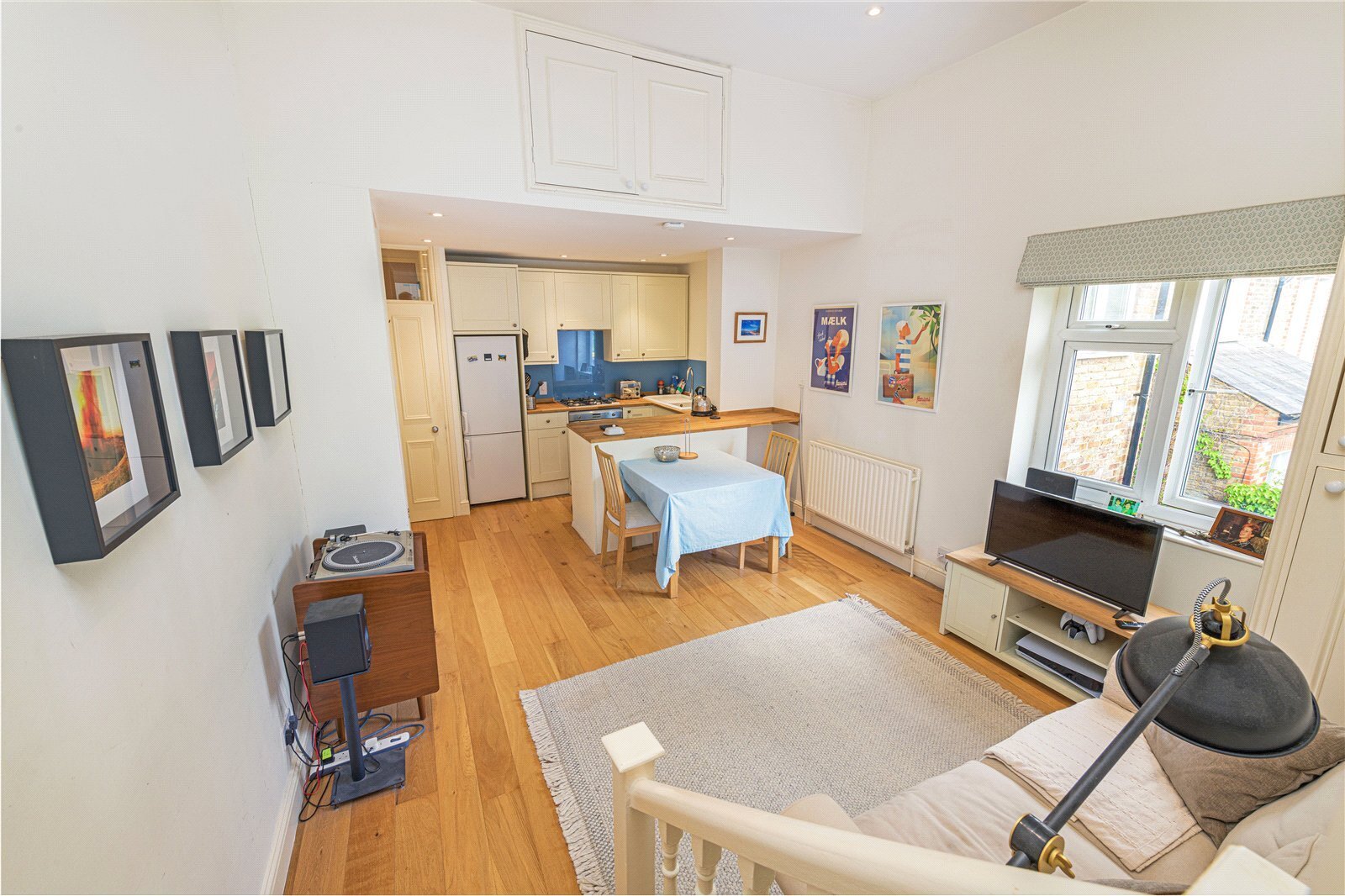 1 bedroom Flat For Sale