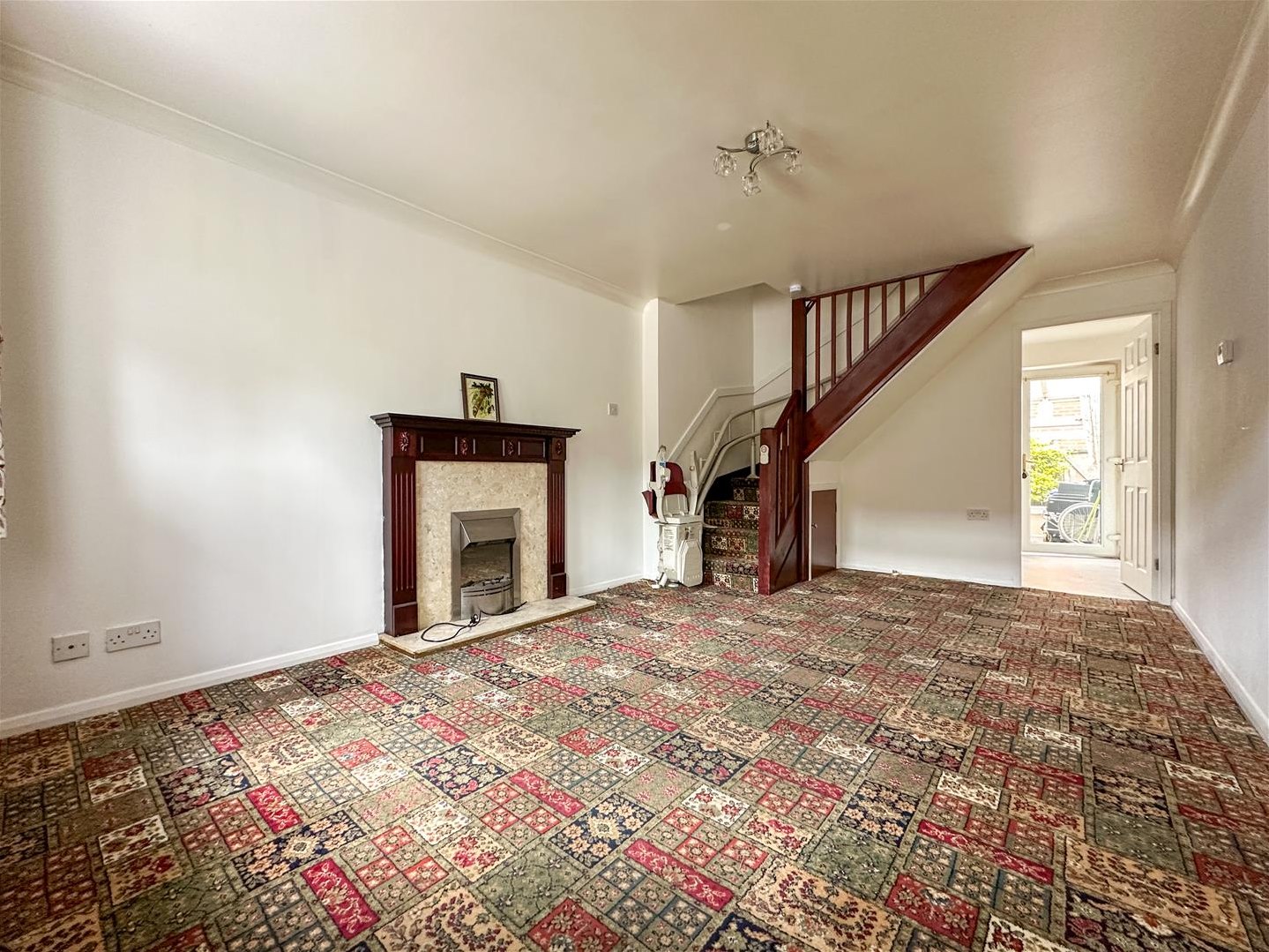 2 bedroom Terraced House Under Offer