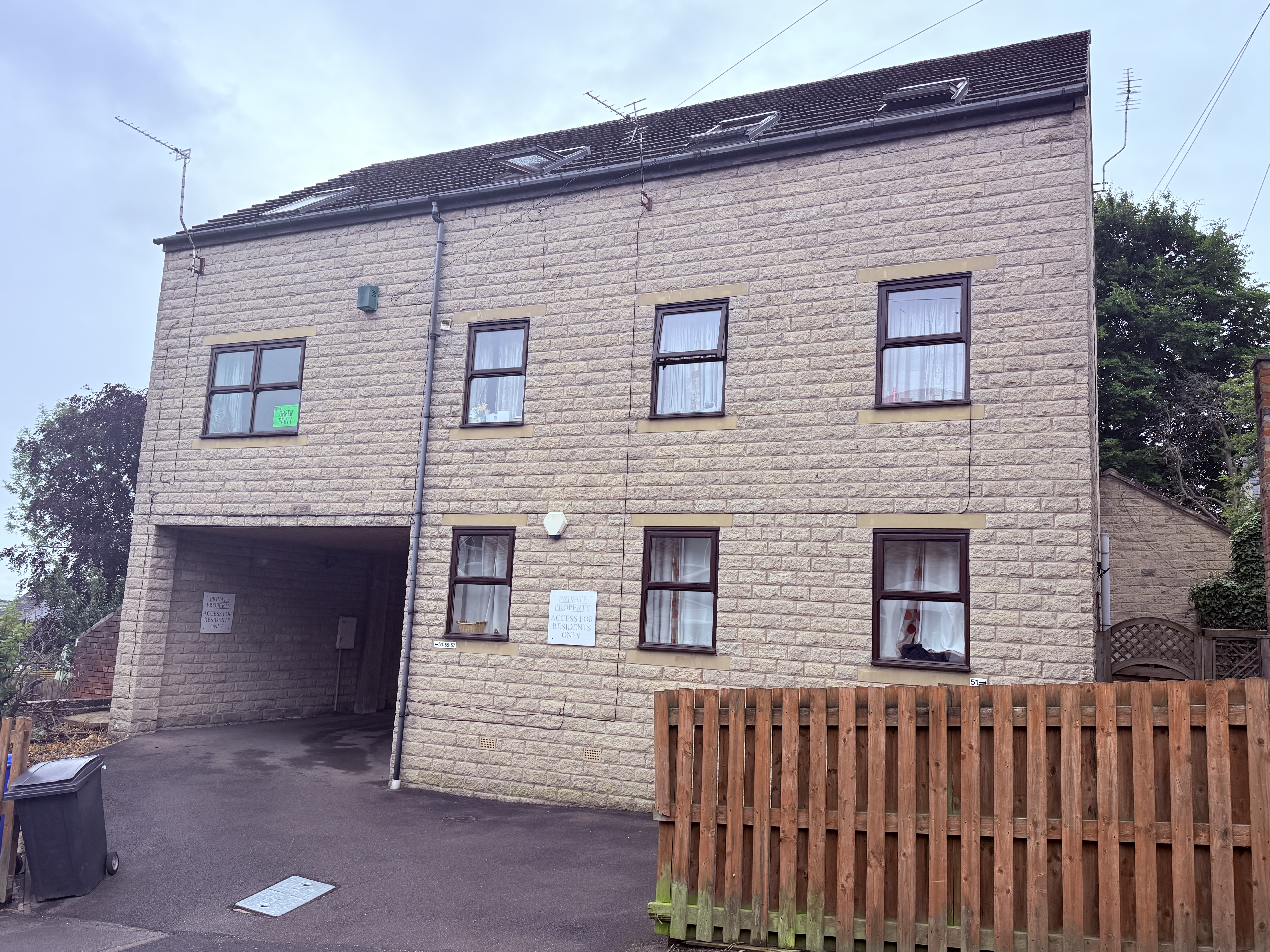  Flat For Sale