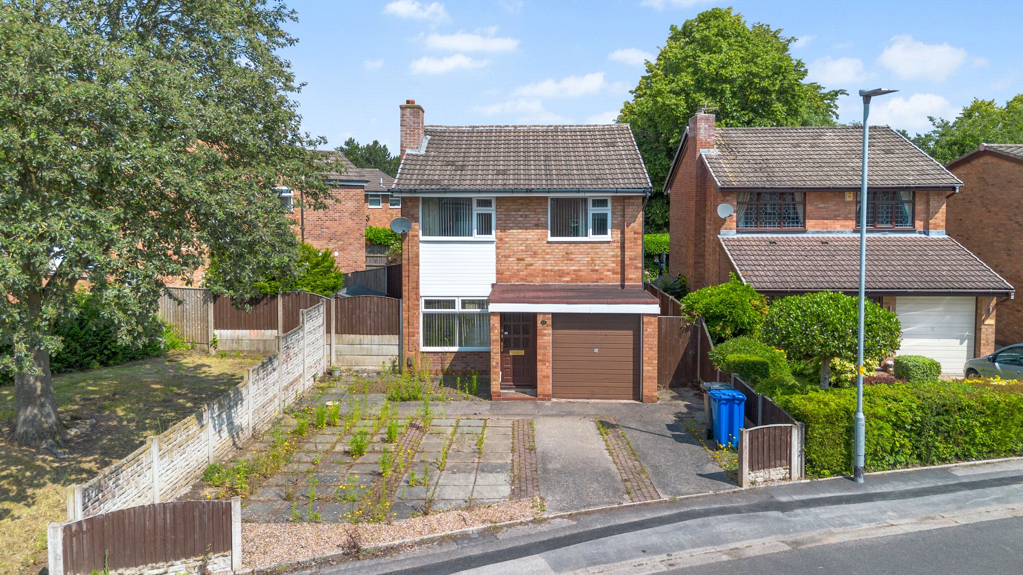 3 bedroom Detached house For Sale