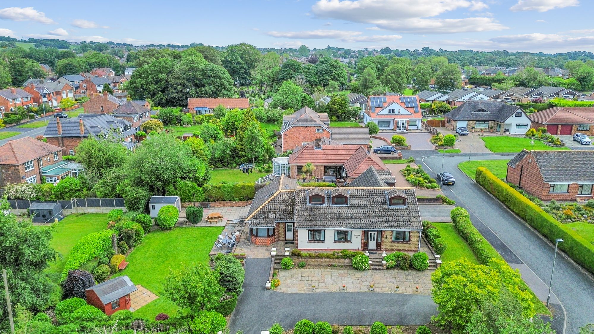 5 bedroom Detached house For Sale