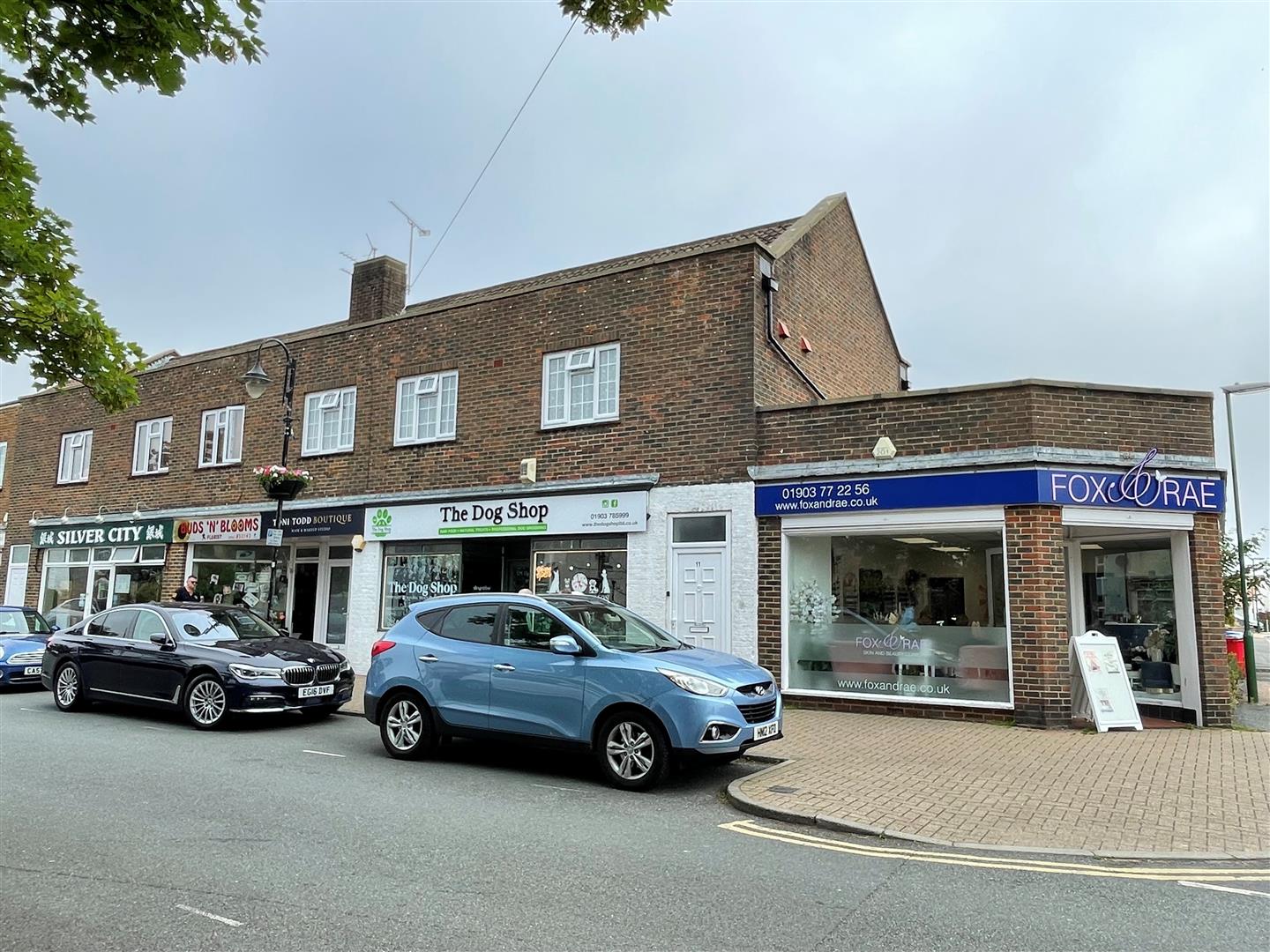 2 bedroom Flat To Let
