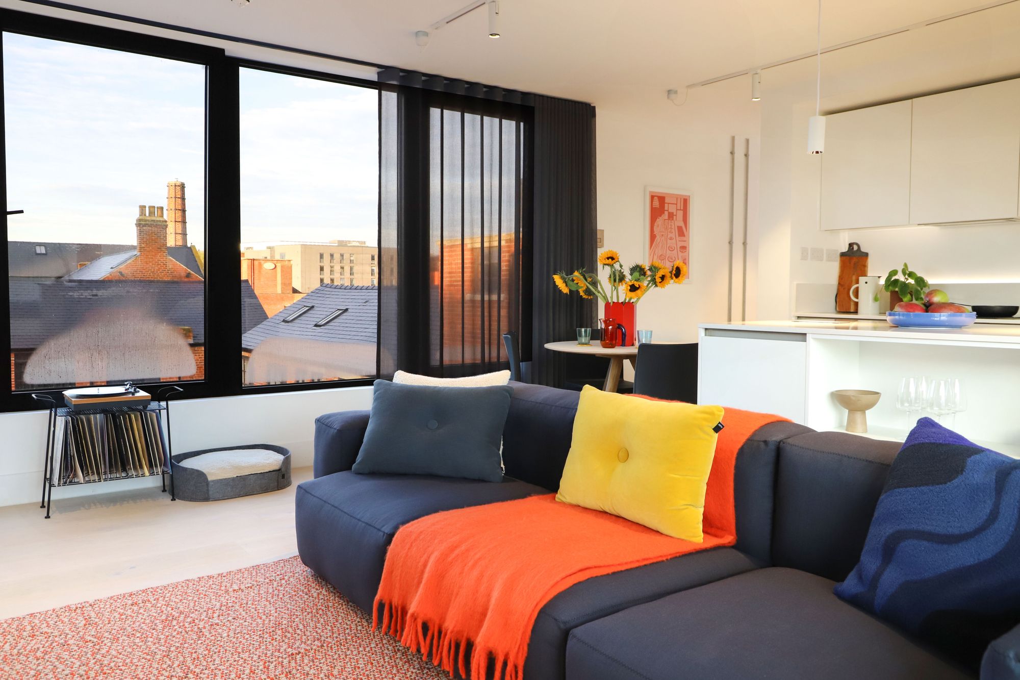 2 bedroom Penthouse Let