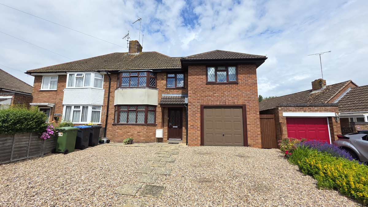 3 bedroom House (unspecified) For Sale