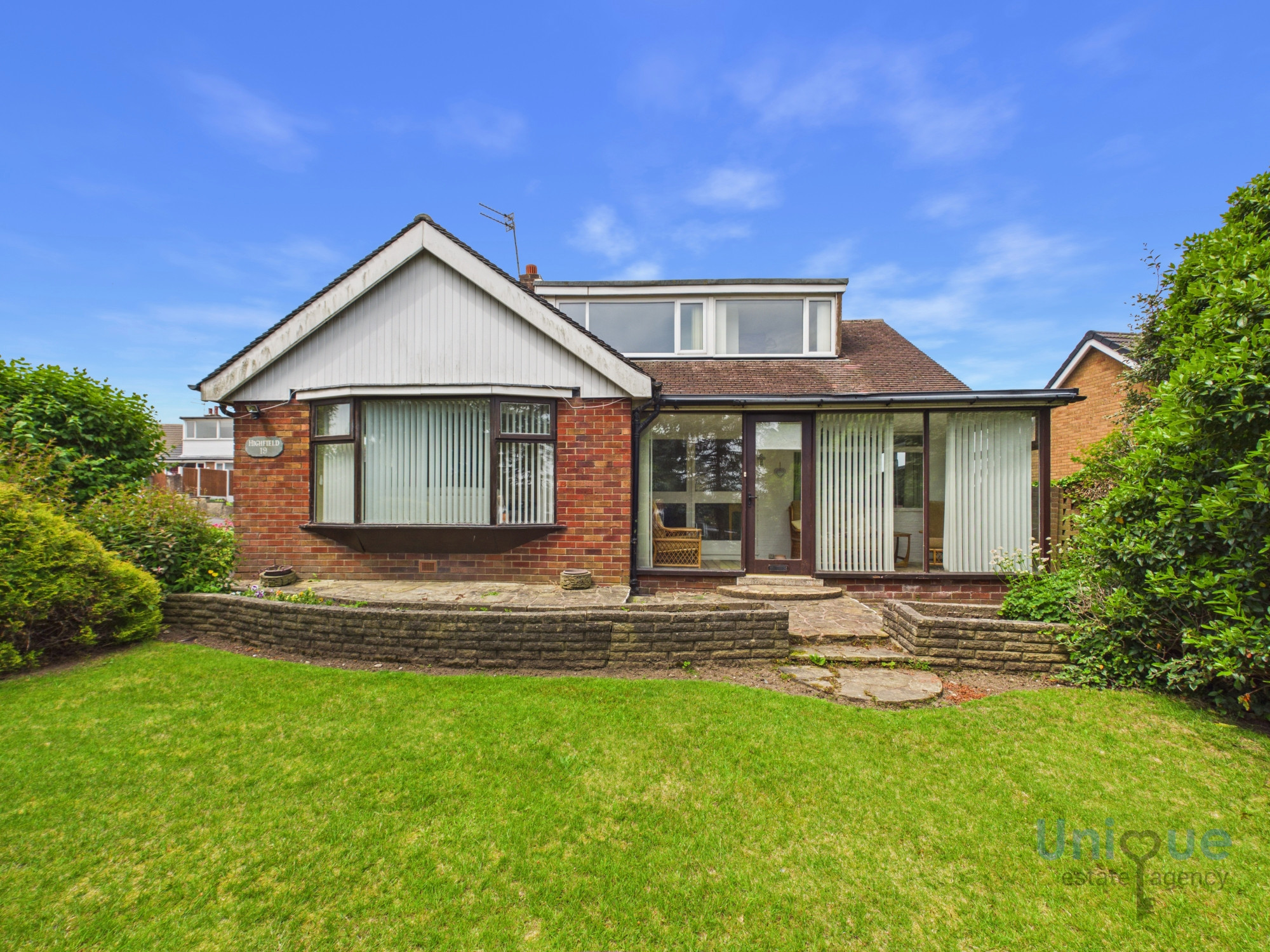 3 bedroom Detached bungalow Under Offer