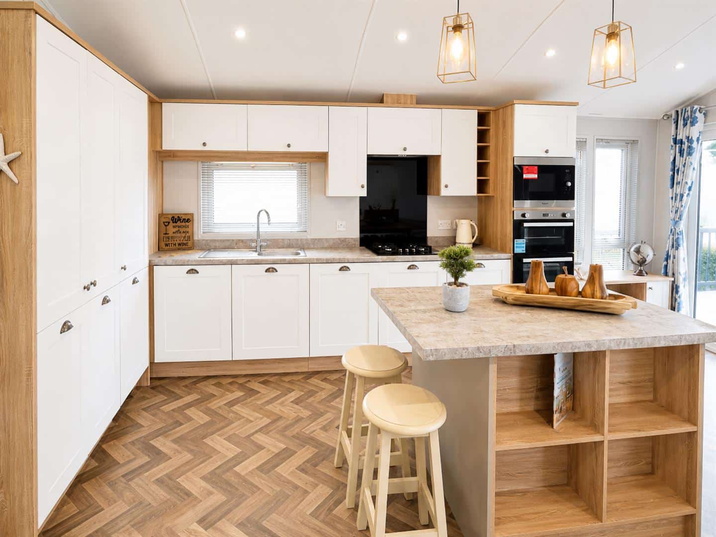 2 bedroom House (unspecified) For Sale