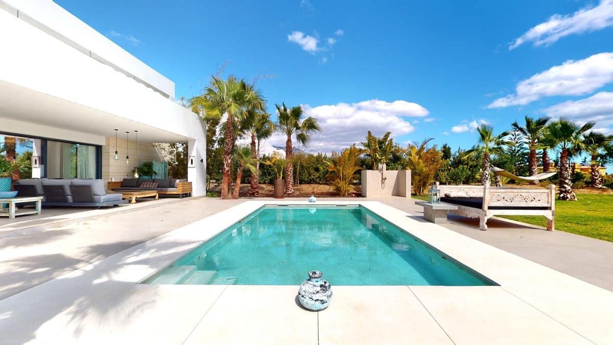 4 bedroom Villa For Sale