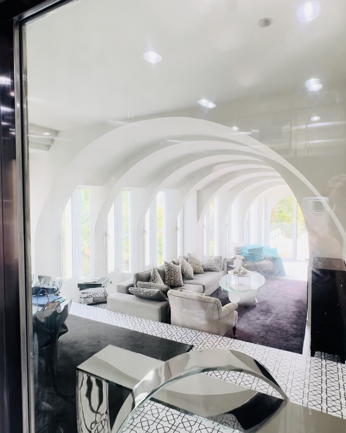 5 bedroom Villa For Sale