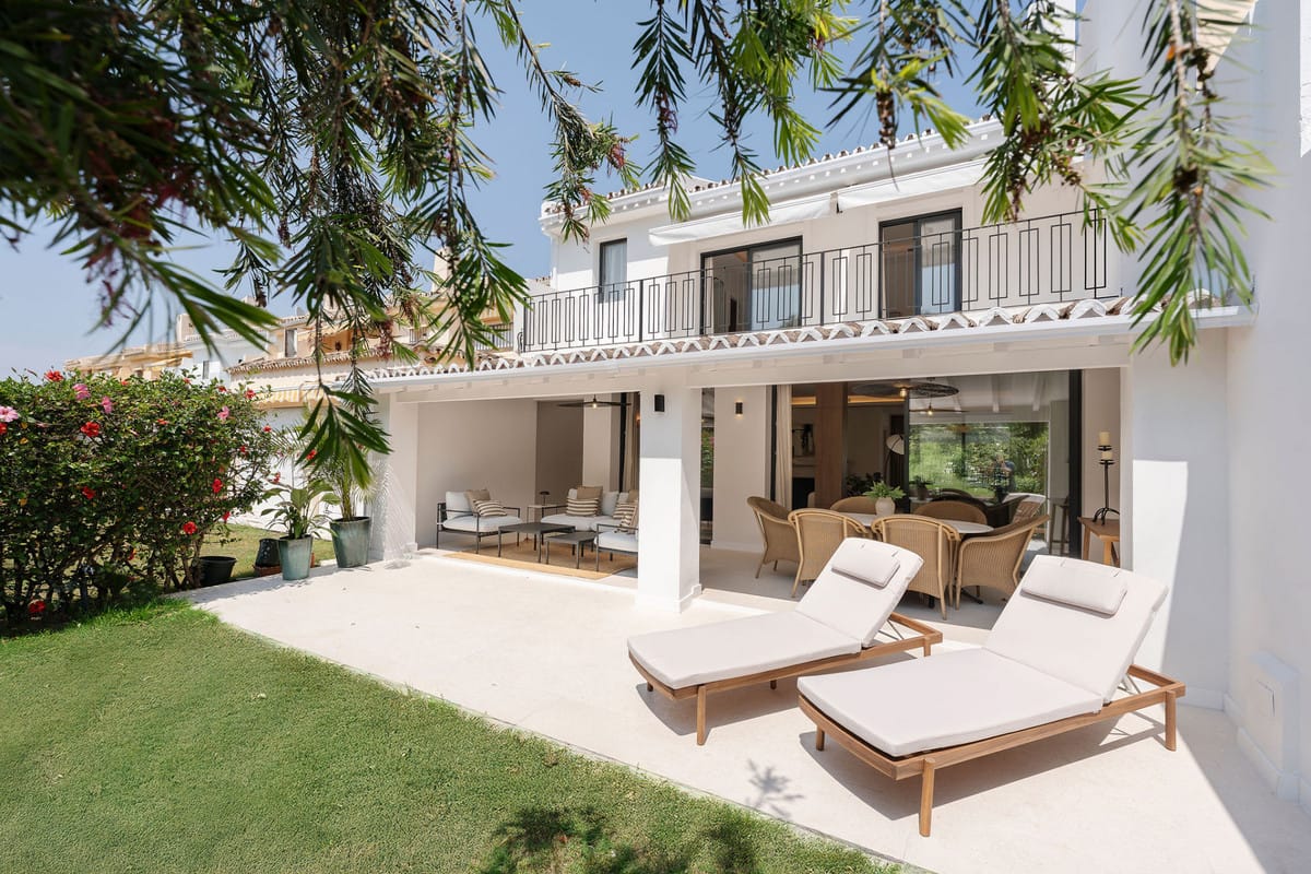 4 bedroom Villa For Sale