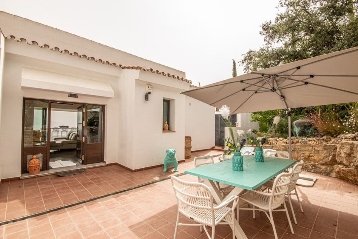 4 bedroom Villa For Sale