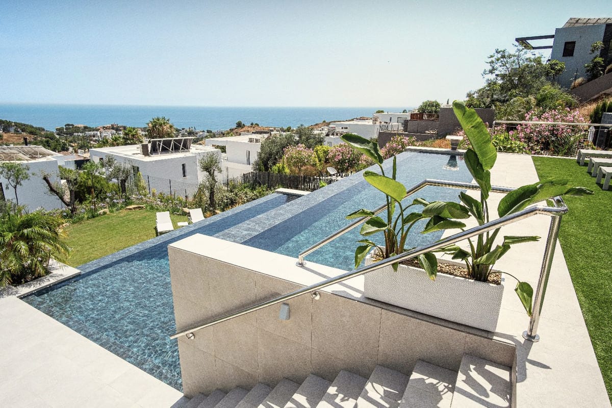6 bedroom Villa For Sale