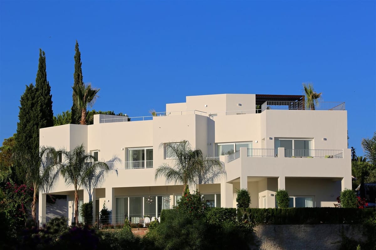 4 bedroom Villa For Sale
