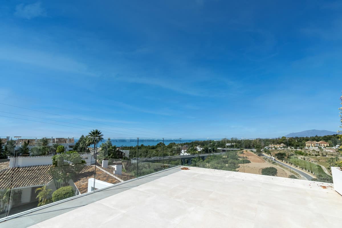 4 bedroom Villa For Sale