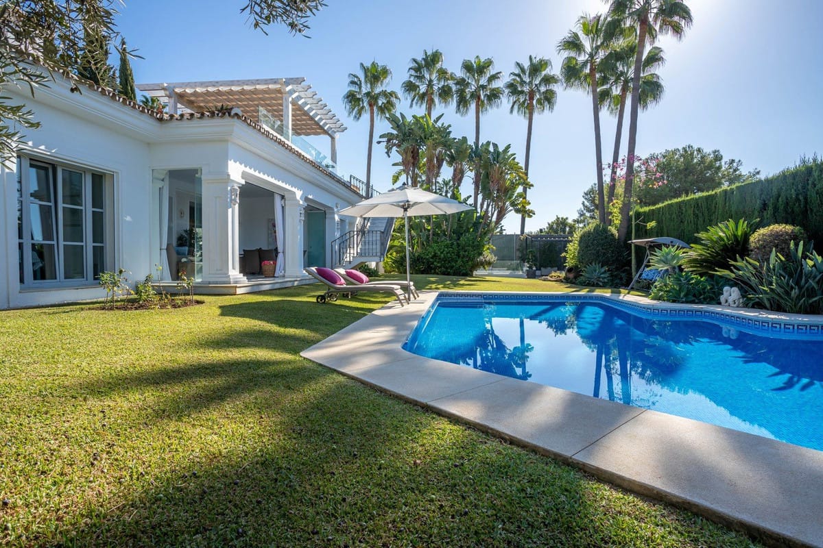 4 bedroom Villa For Sale