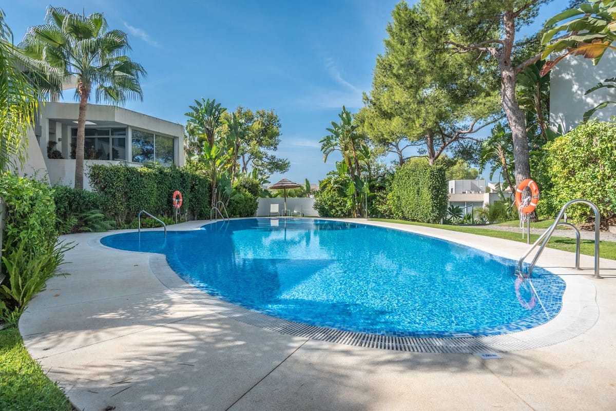 2 bedroom Villa For Sale