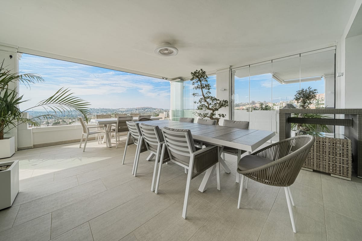 7 bedroom Apartment For Sale
