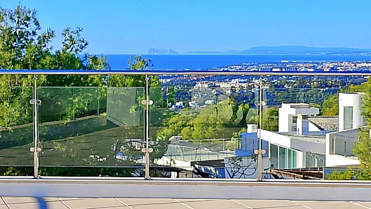 5 bedroom Villa For Sale