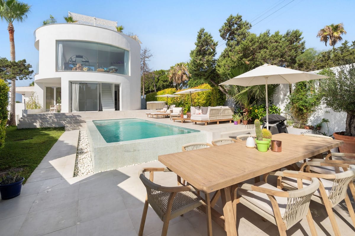 3 bedroom Villa For Sale