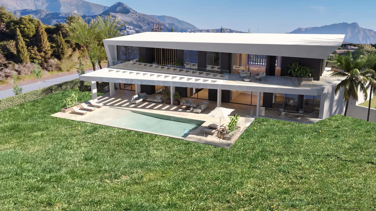 5 bedroom Villa For Sale