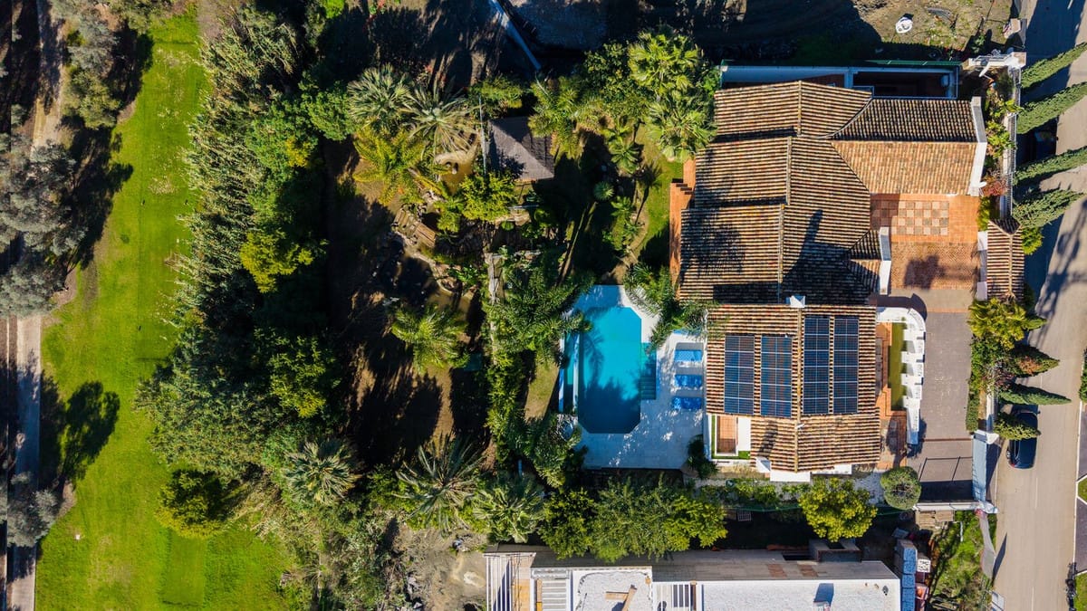 4 bedroom Villa For Sale