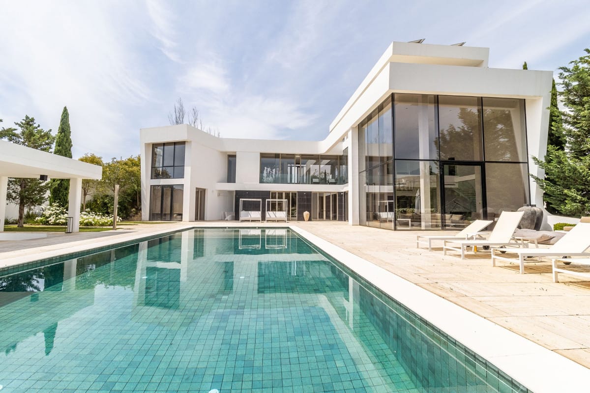 6 bedroom Villa For Sale
