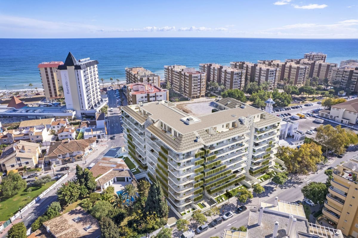 3 bedroom Apartment For Sale