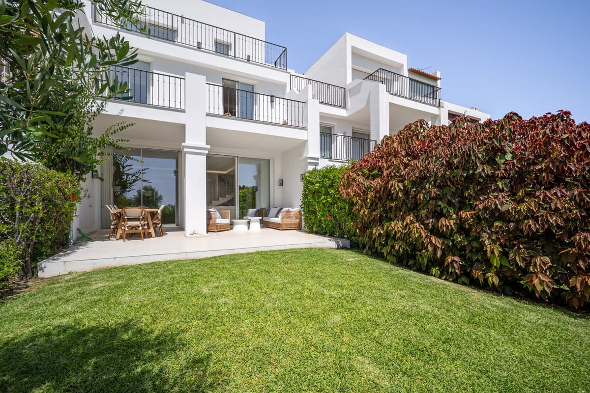 4 bedroom Villa For Sale