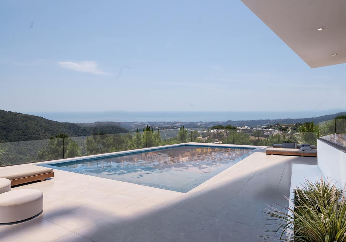 4 bedroom Villa For Sale
