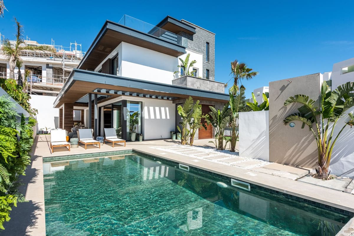 3 bedroom Villa For Sale