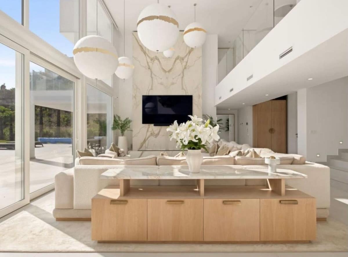 4 bedroom Villa For Sale
