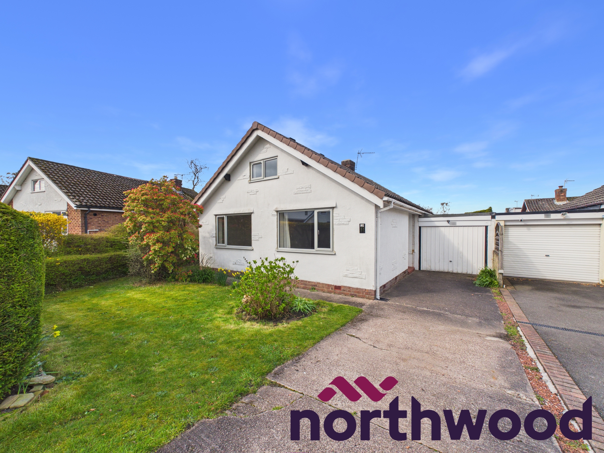 2 bedroom Detached bungalow To Let