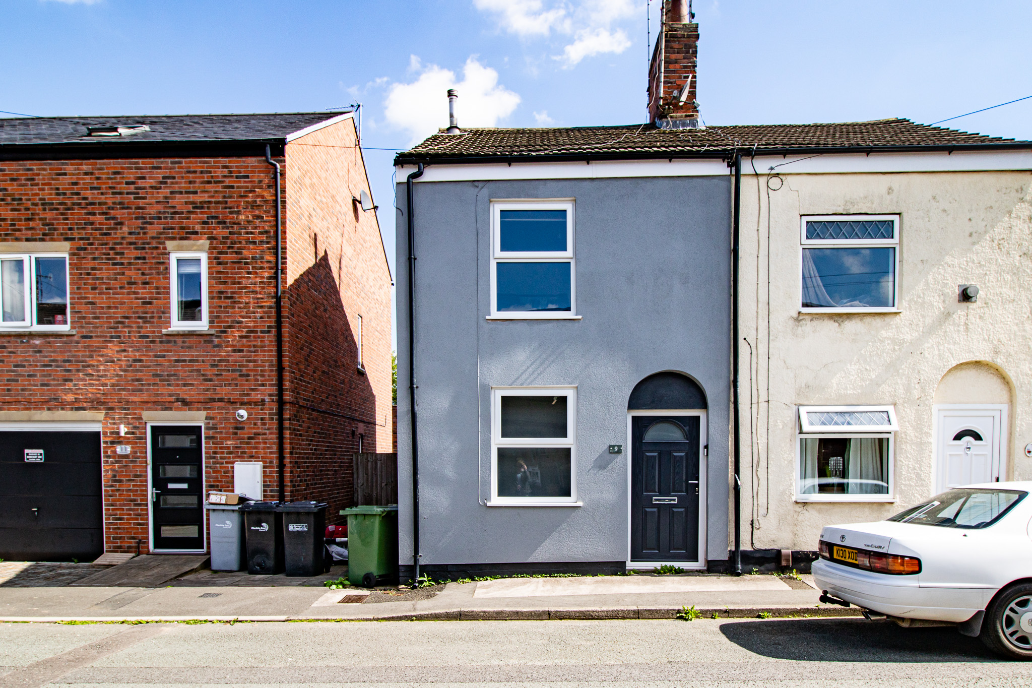 2 bedroom Semi-detached house To Let