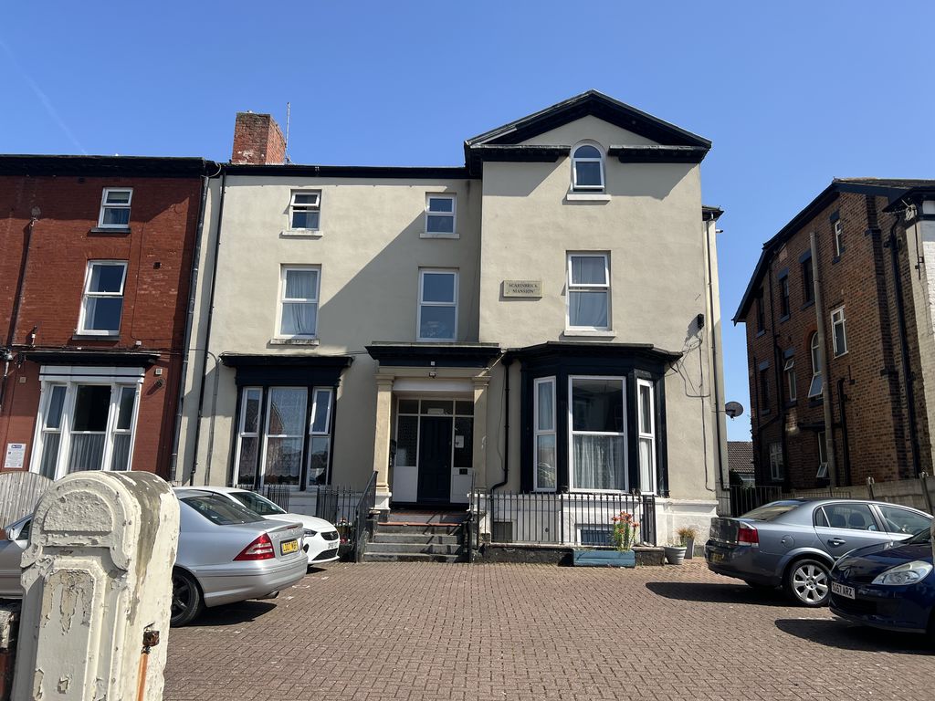 2 bedroom Apartment Under Offer