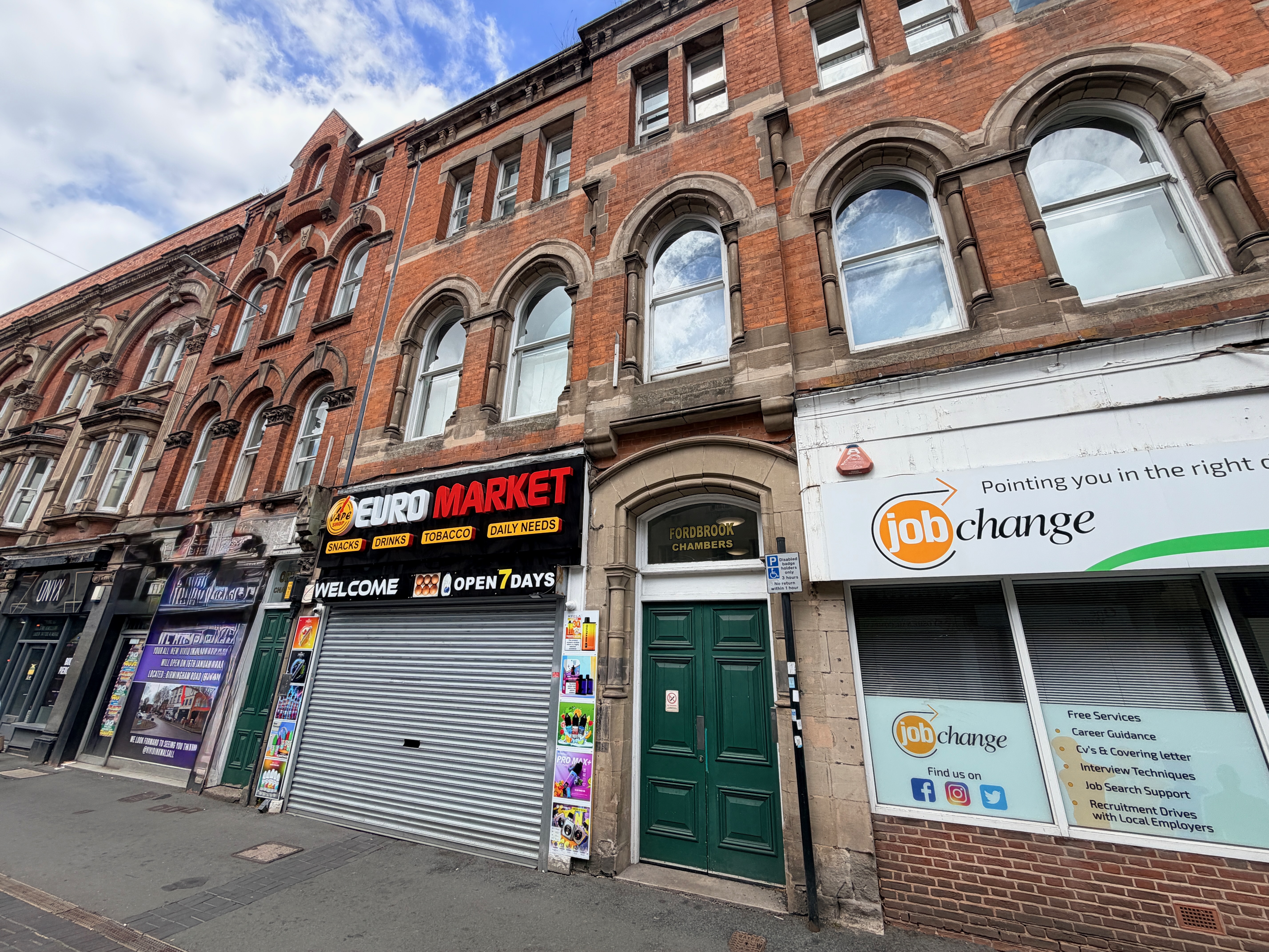 1 bedroom Flat For Sale