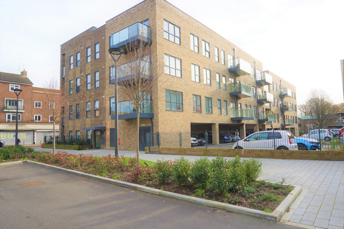 1 bedroom Apartment To Let