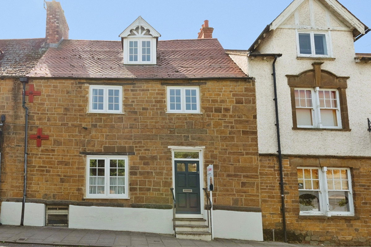 3 bedroom House (unspecified) For Sale