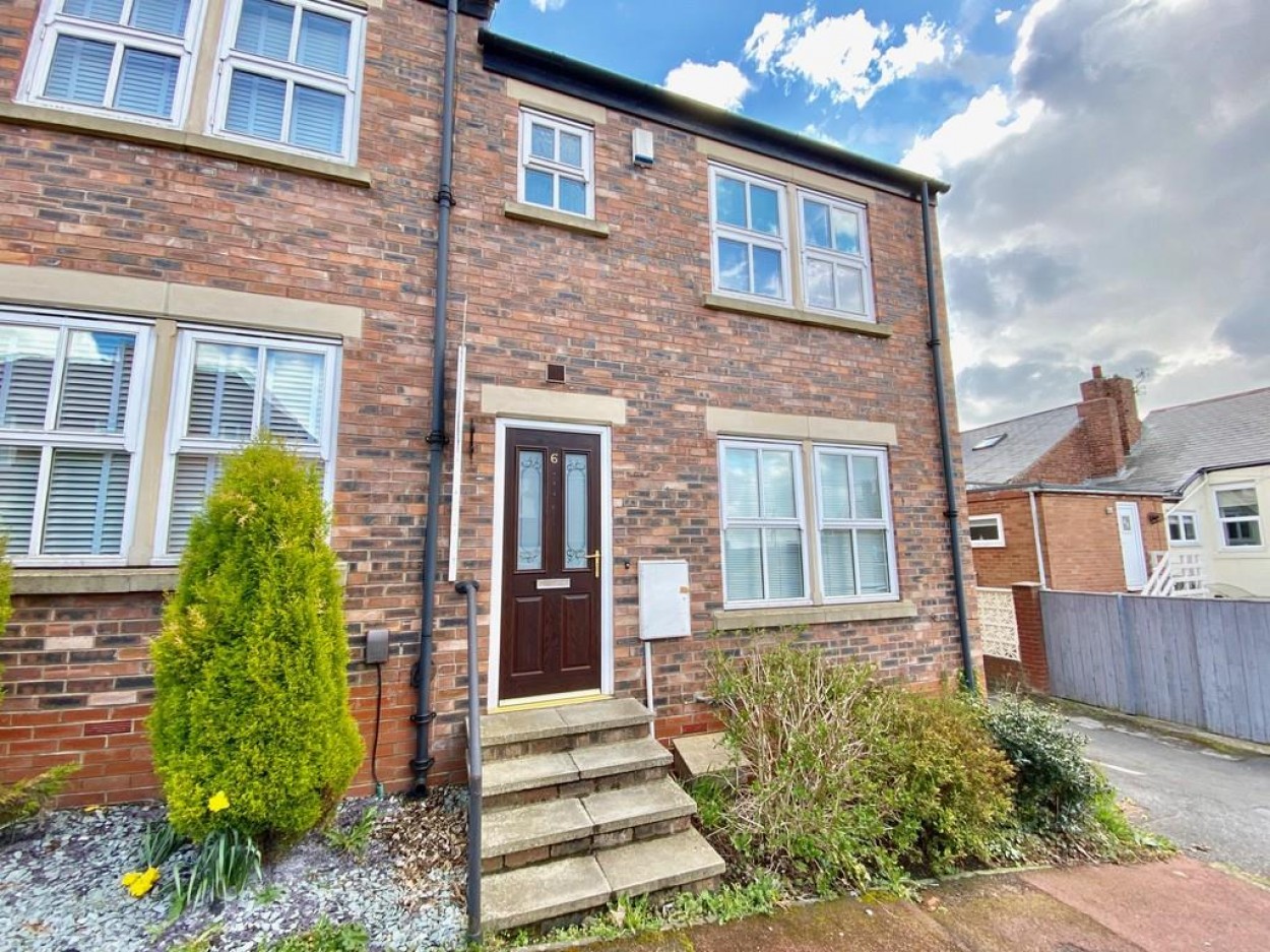 3 bedroom Terraced bungalow To Let