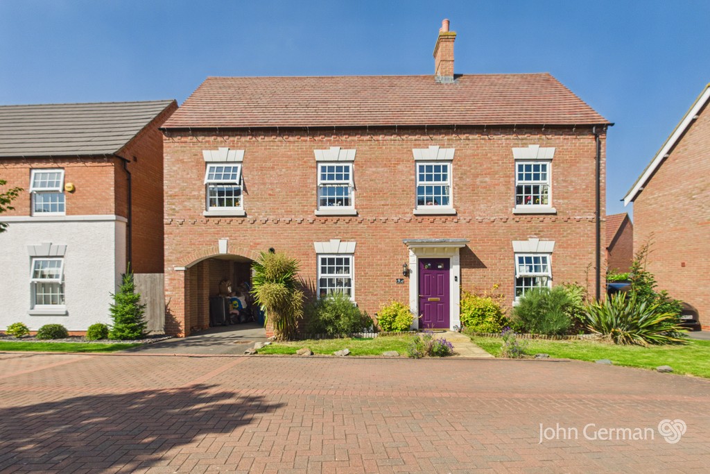 4 bedroom Detached house For Sale