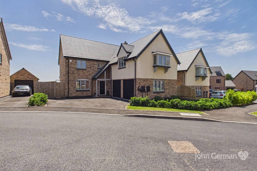 5 bedroom Detached house For Sale