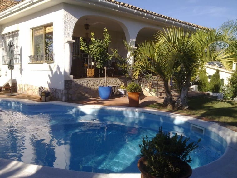 7 bedroom Villa For Sale